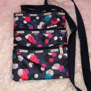LeSportsac 3 zipper cross body purse